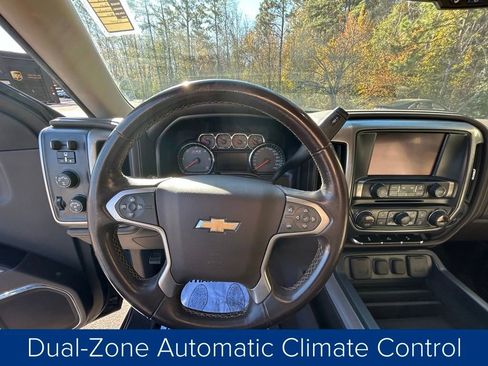 Used 2018 Chevrolet Silverado 1500 LTZ Z71 image 28