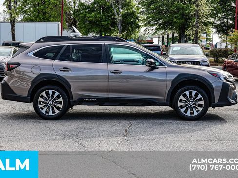 Used 2024 Subaru Outback Limited AWD/4WD image 9