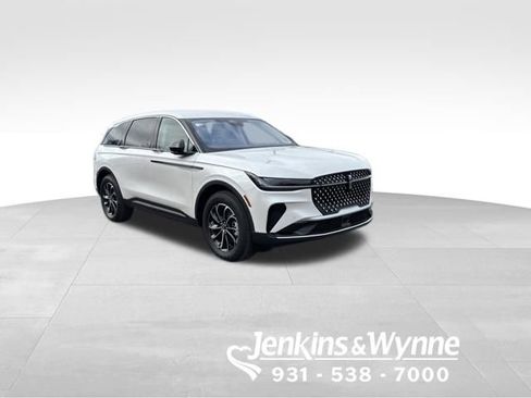 New 2026 Lincoln Nautilus Premier image 4