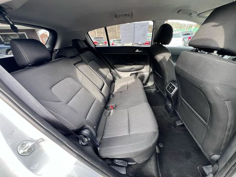Used 2020 Kia Sportage LX image 22