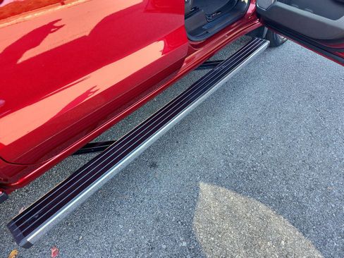 Certified 2024 GMC Sierra 1500 Denali image 7