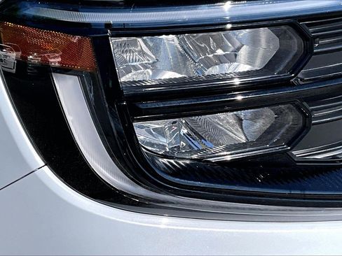 Used 2025 Ford Expedition Max Active image 30