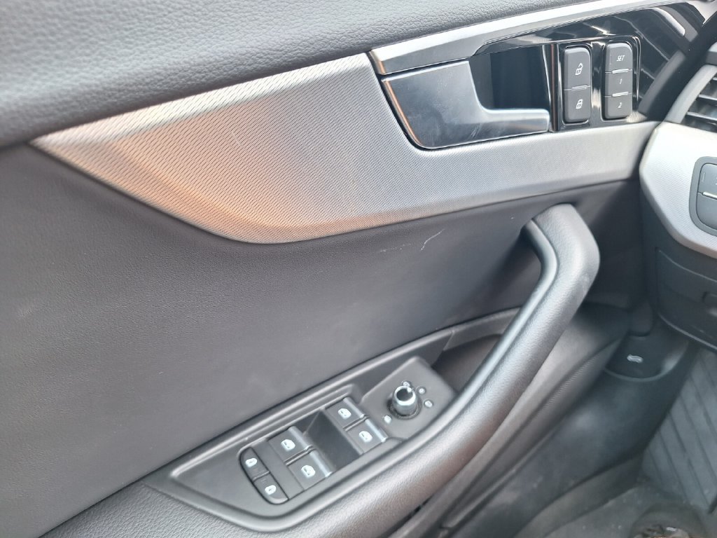 Used 2025 Audi A5 2.0T Premium AWD/4WD image 25