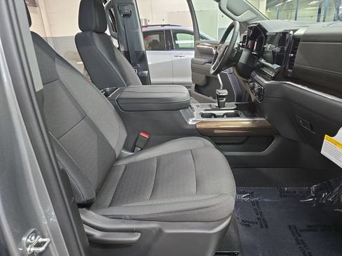 New 2026 Chevrolet Silverado 1500 LT AWD/4WD image 13