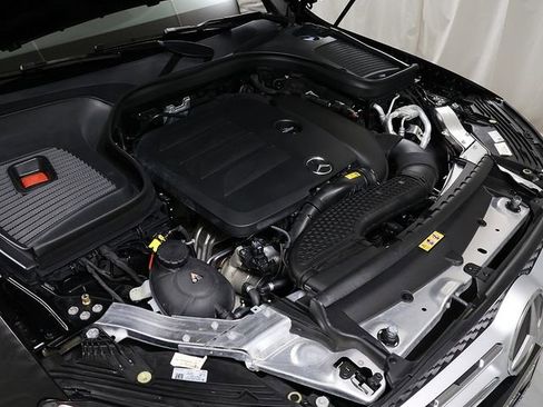 Certified 2022 Mercedes-Benz GLC 300 4MATIC image 38