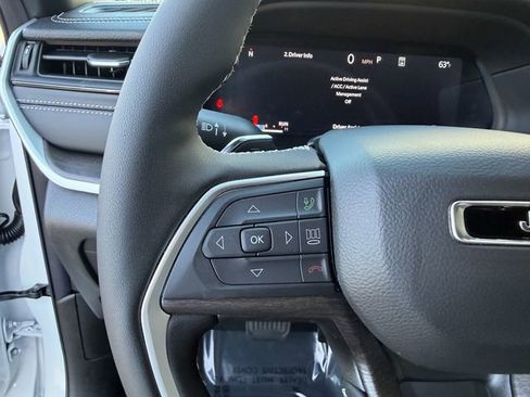 New 2026 Jeep Grand Cherokee Limited w/ Limited Altitude Package image 17