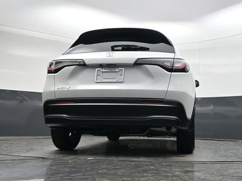 New 2026 Honda HR-V LX image 32