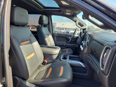 Certified 2021 GMC Sierra 1500 AT4 w/ Technology Package AWD/4WD image 29