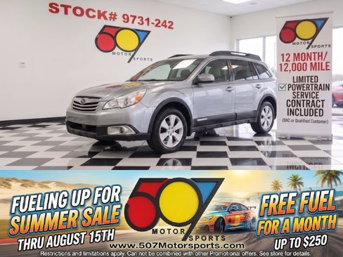 Used 2010 Subaru Outback 2.5i Premium AWD/4WD image 1