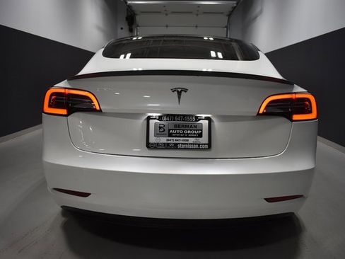 Used 2023 Tesla Model 3 Performance image 9
