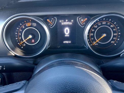 Used 2018 Jeep Wrangler Unlimited Sport S image 9