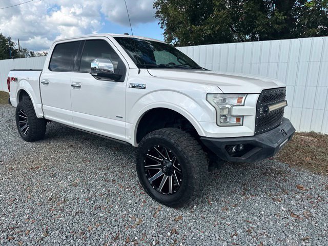 Used 2017 Ford F150 Platinum w/ Equipment Group 701A Luxury AWD/4WD image 7