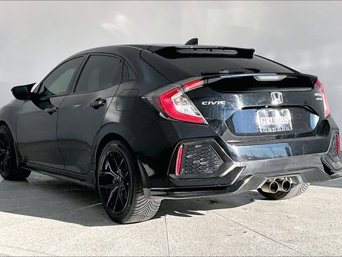 Used 2019 Honda Civic Sport image 2
