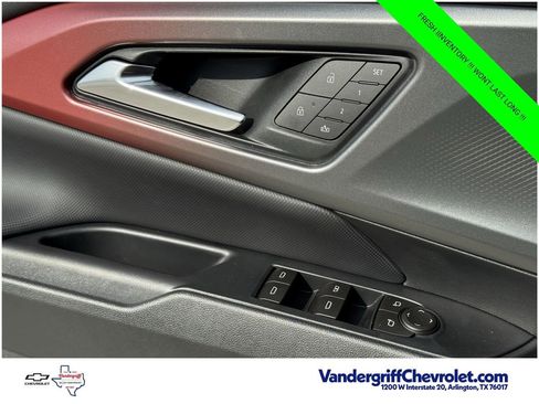 New 2026 Chevrolet Equinox EV RS FWD image 18