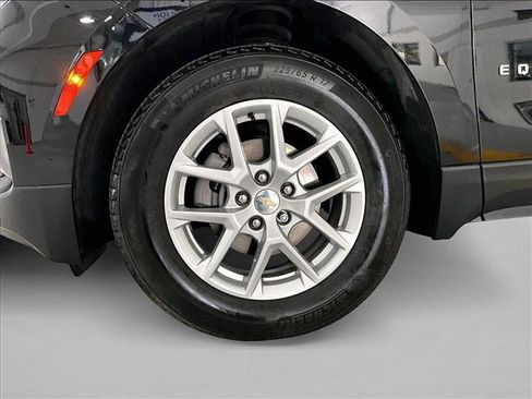 Used 2024 Chevrolet Equinox LT FWD image 10