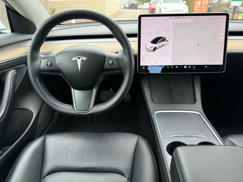 Used 2022 Tesla Model 3 Long Range image 13