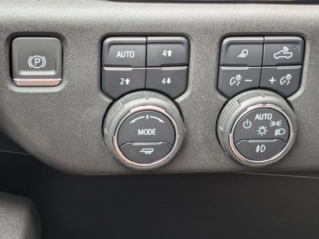 Certified 2024 Chevrolet Silverado 2500 High Country AWD/4WD image 29