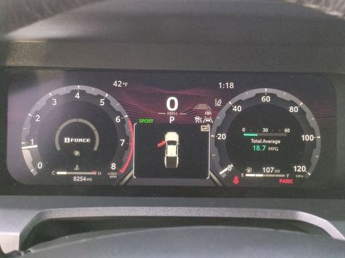 Used 2025 Toyota Tacoma TRD Sport image 12