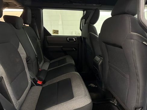 Certified 2021 Ford Bronco Big Bend image 32