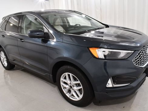 Used 2023 Ford Edge SEL w/ Convenience Package AWD/4WD image 5