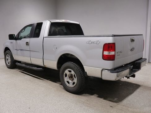 Used 2005 Ford F150 XLT AWD/4WD image 6