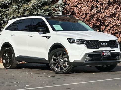 Used 2022 Kia Sorento SX Prestige w/ Rust Color Package image 2