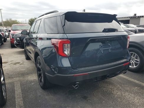 Used 2023 Ford Explorer ST-Line w/ Class IV Trailer Tow Package image 4