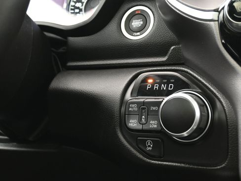 Used 2023 RAM 1500 Big Horn image 33