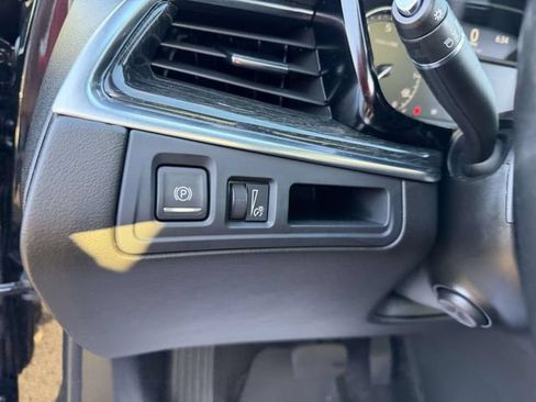 Certified 2023 Cadillac XT5 Premium Luxury AWD/4WD image 38