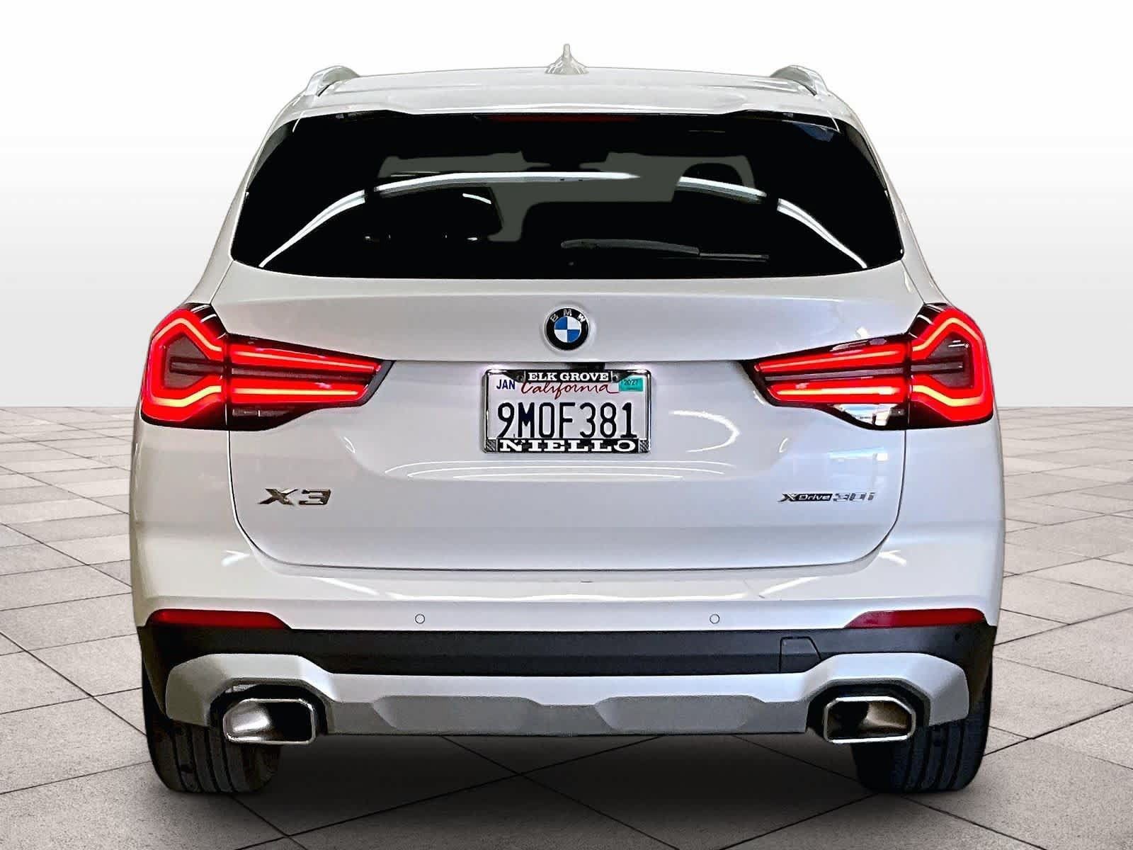 Used 2024 BMW X3 xDrive30i w/ Premium Package AWD/4WD image 7