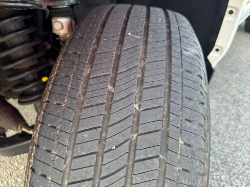 Used 2024 Toyota Tacoma TRD Off-Road image 41