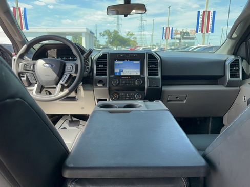 Certified 2019 Ford F150 XLT image 26