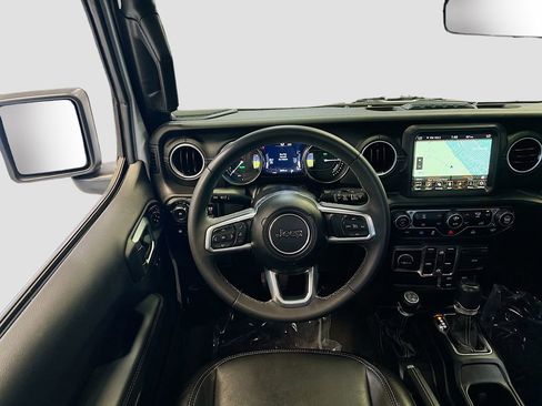 Used 2023 Jeep Wrangler Unlimited Sahara AWD/4WD image 21