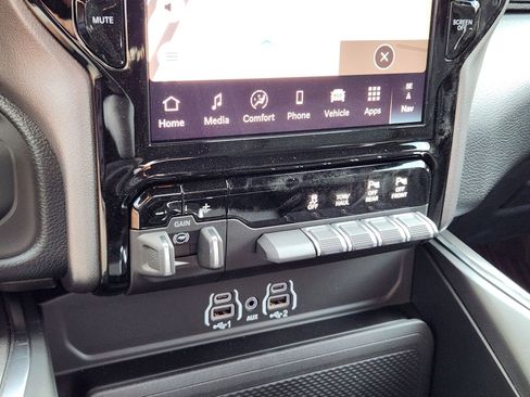 New 2026 RAM 2500 Lone Star image 17