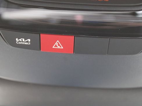 Certified 2024 Kia Sportage X-Pro Prestige image 59