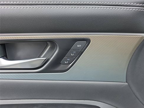 New 2026 Nissan Murano Platinum w/ Cargo Package AWD/4WD image 18