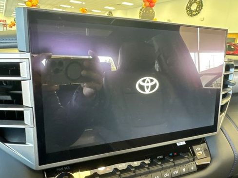 New 2026 Toyota Tundra Platinum image 22