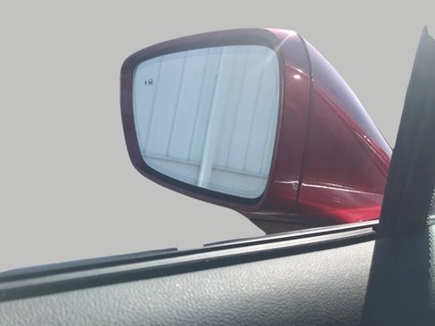 Used 2018 Buick Enclave Essence FWD image 20