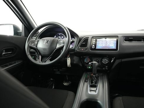 Used 2020 Honda HR-V Sport image 11