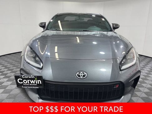 Used 2023 Toyota GR86 w/ ALL Weather Mat Package (TMS) RWD image 2