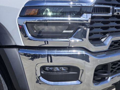 New 2026 RAM 5500 Tradesman w/ Chrome Appearance Group image 9