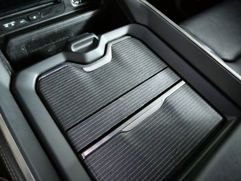 Used 2019 RAM 1500 Limited AWD/4WD image 26