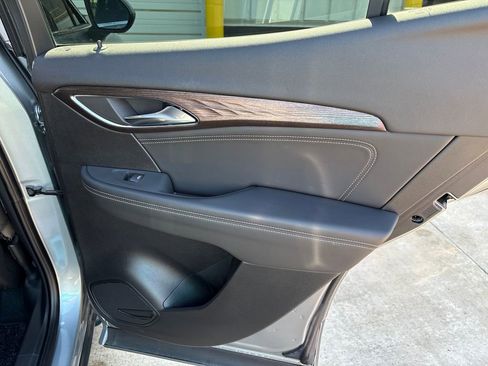 Certified 2023 Buick Envision Avenir image 37