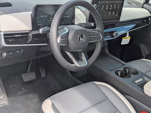 New 2026 Honda Prologue Touring image 3