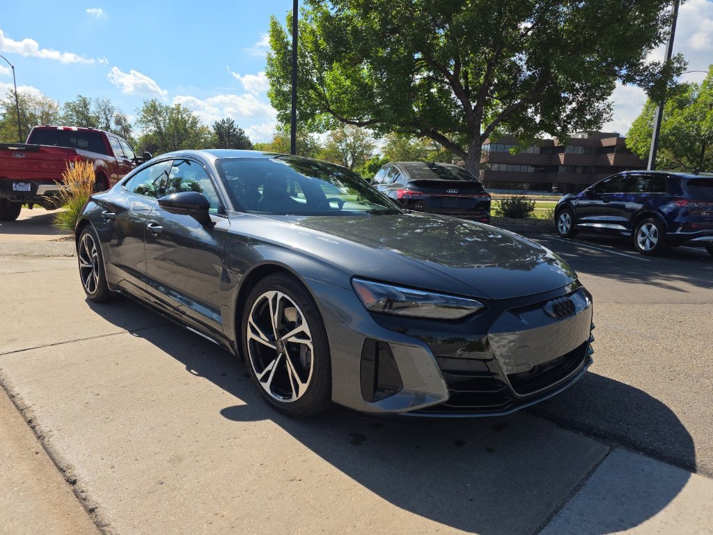 Used 2024 Audi e-tron GT Premium Plus w/ Performance Package AWD/4WD image 7