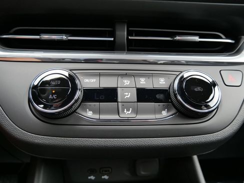 New 2026 Buick Envista Sport Touring w/ Convenience I Package FWD image 20