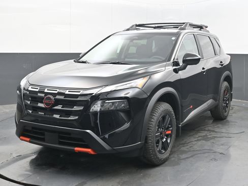 New 2026 Nissan Rogue SV image 3