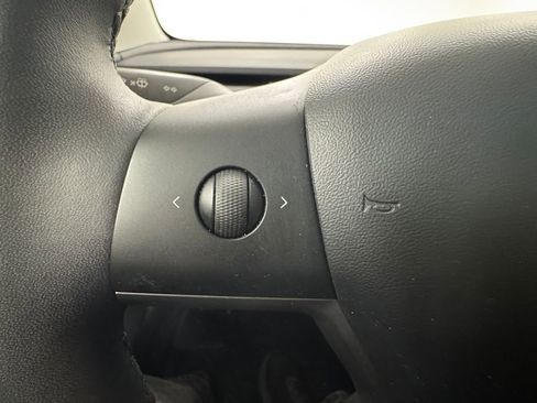 Used 2019 Tesla Model 3 image 24