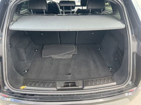 Used 2020 Land Rover Range Rover Evoque SE image 10