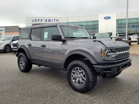 New 2025 Ford Bronco Badlands image 34